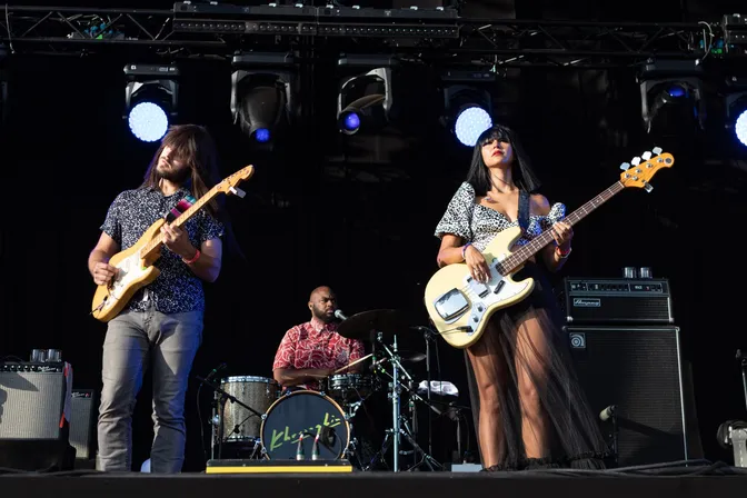 How Khruangbin Writes Music: The Relay Race Model for Remote Collaboration